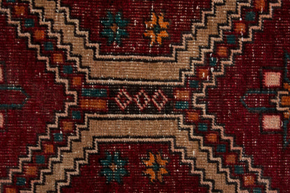 4028 - 2'11" x 9'10"