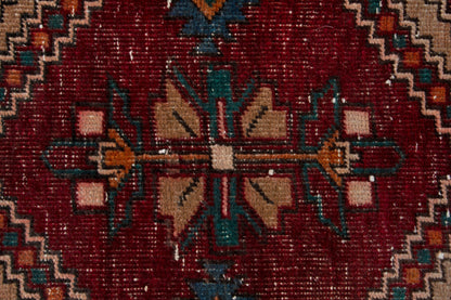 4028 - 2'11" x 9'10"