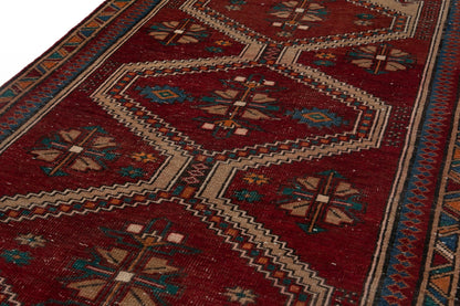 4028 - 2'11" x 9'10"