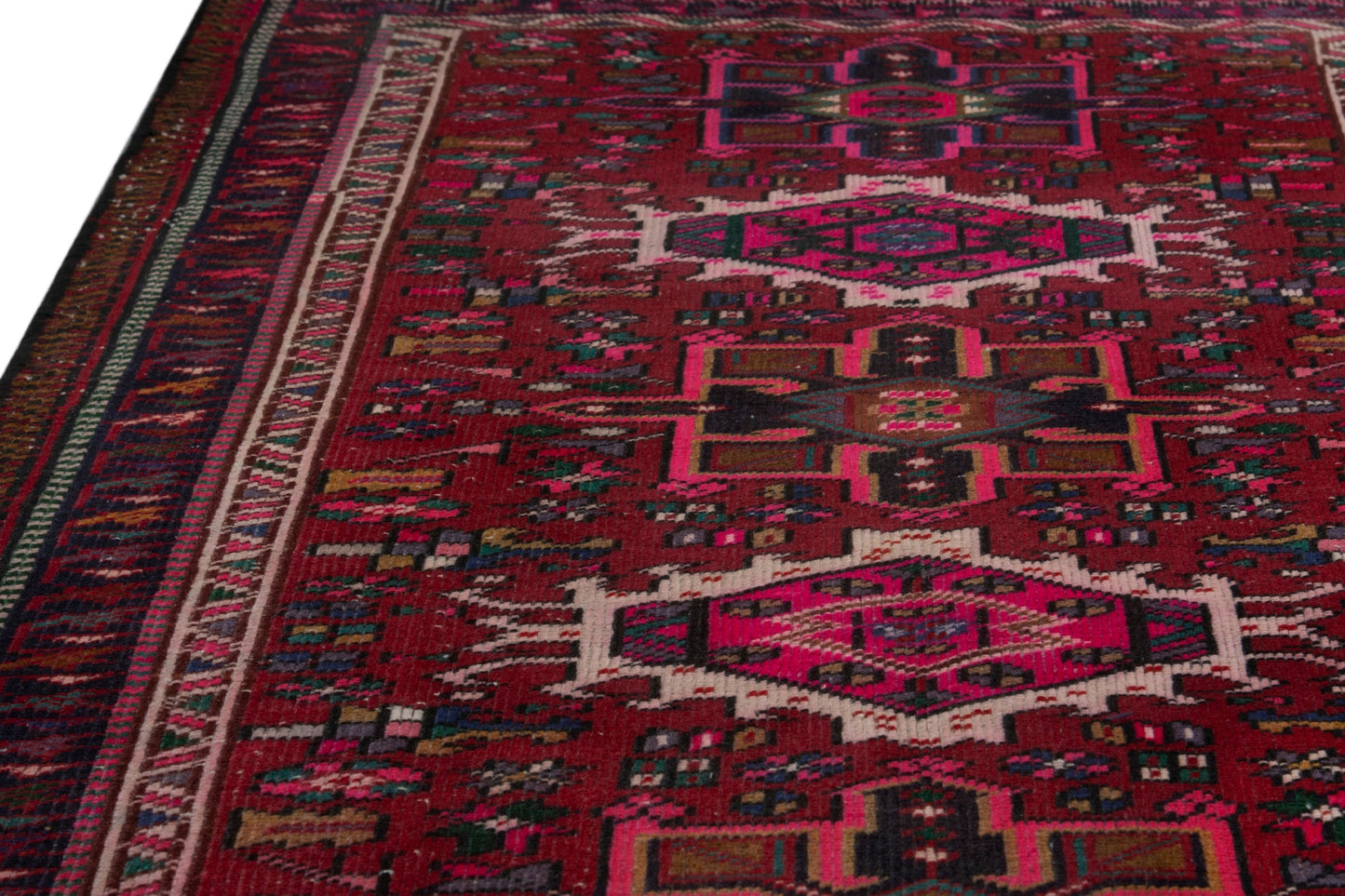 4047 - 2'11" x 8'11"