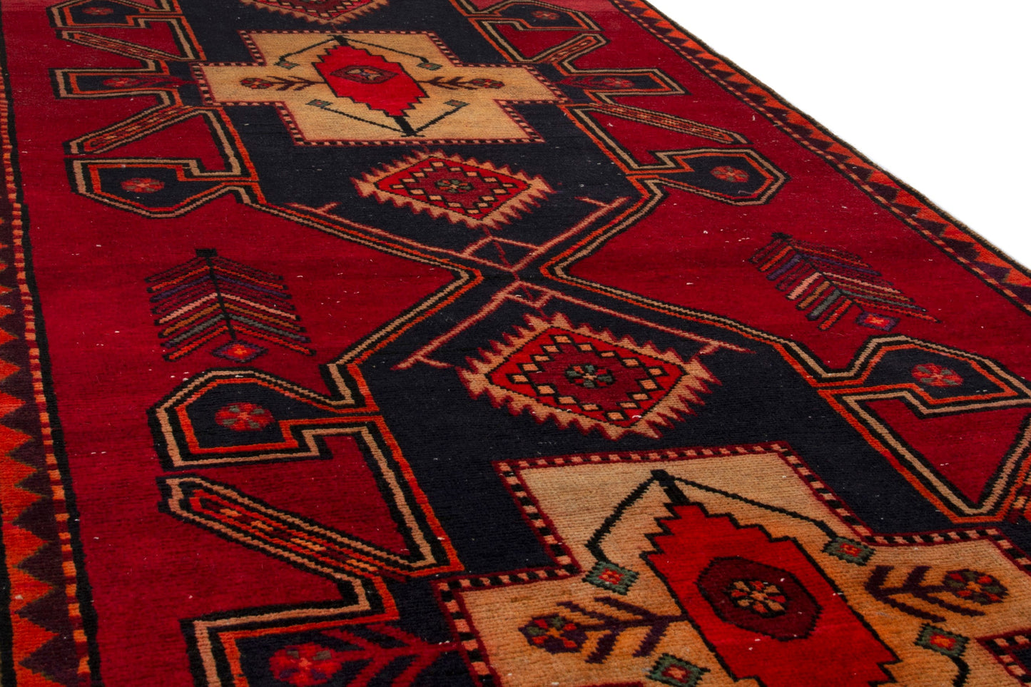 4052 - 2'11" x 9'10"