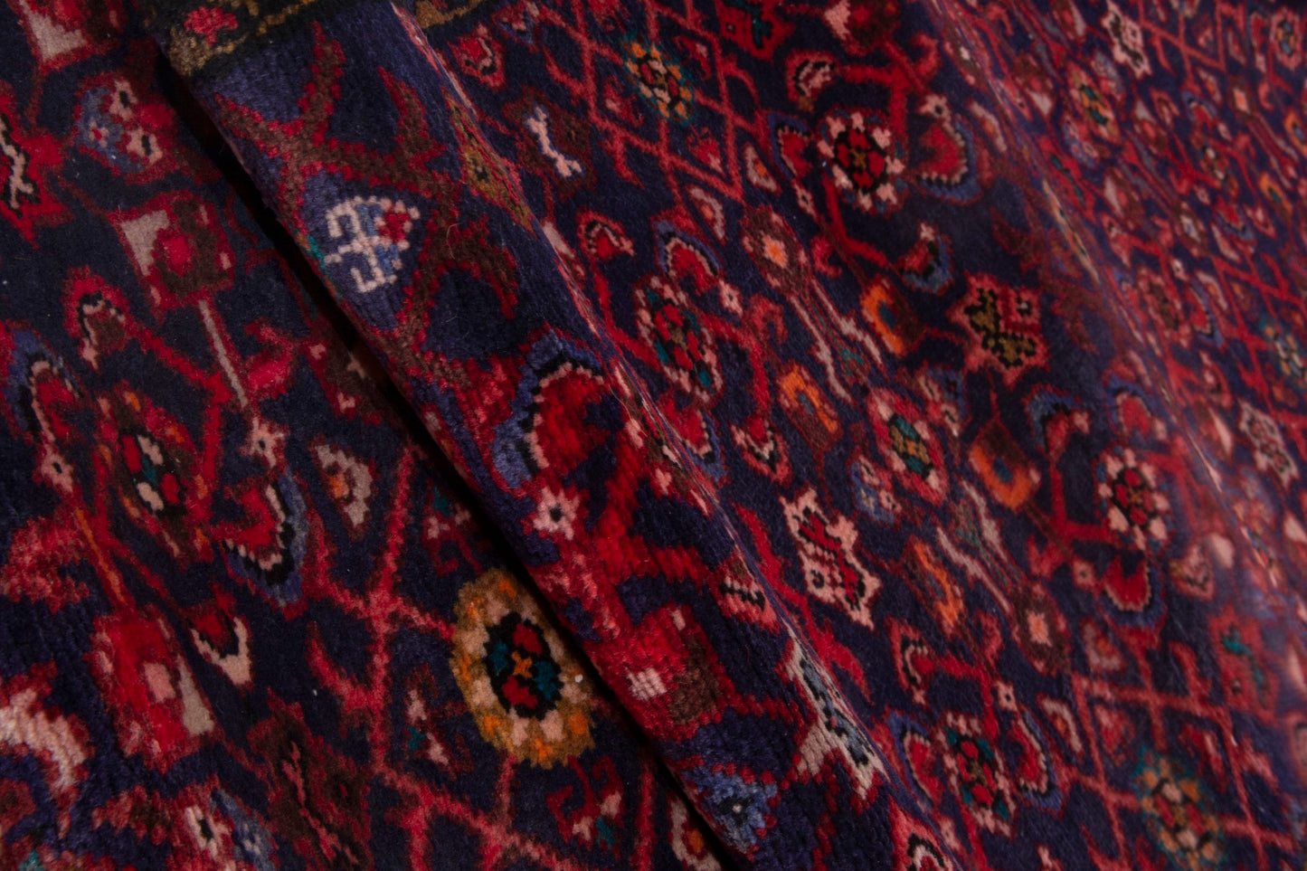 4055 - 1'11" x 9'11"