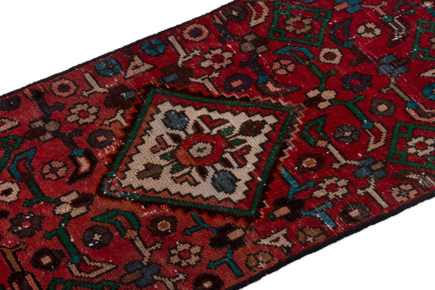 4058 - 1'10" x 12'5"