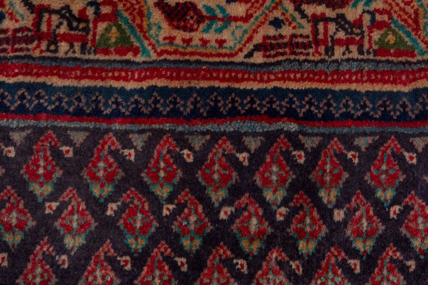 4060 - 3'10" x 11'2"