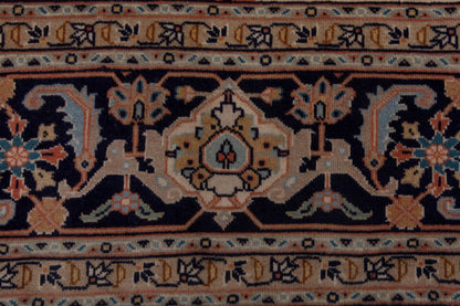 4081 - 9'2" x 11'10"