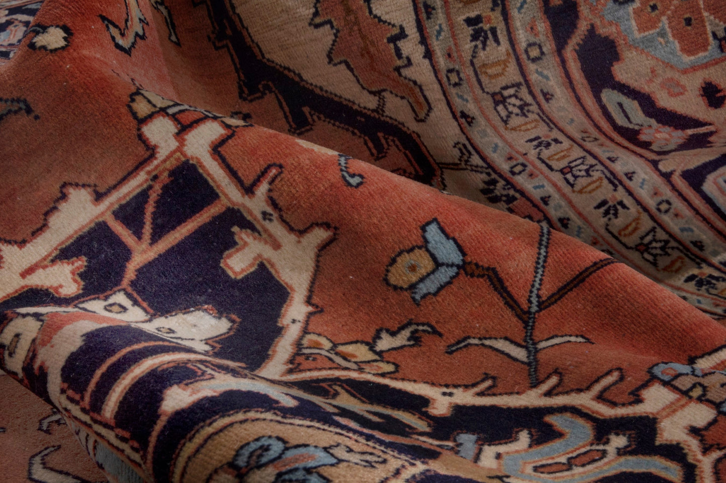 4081 - 9'2" x 11'10"