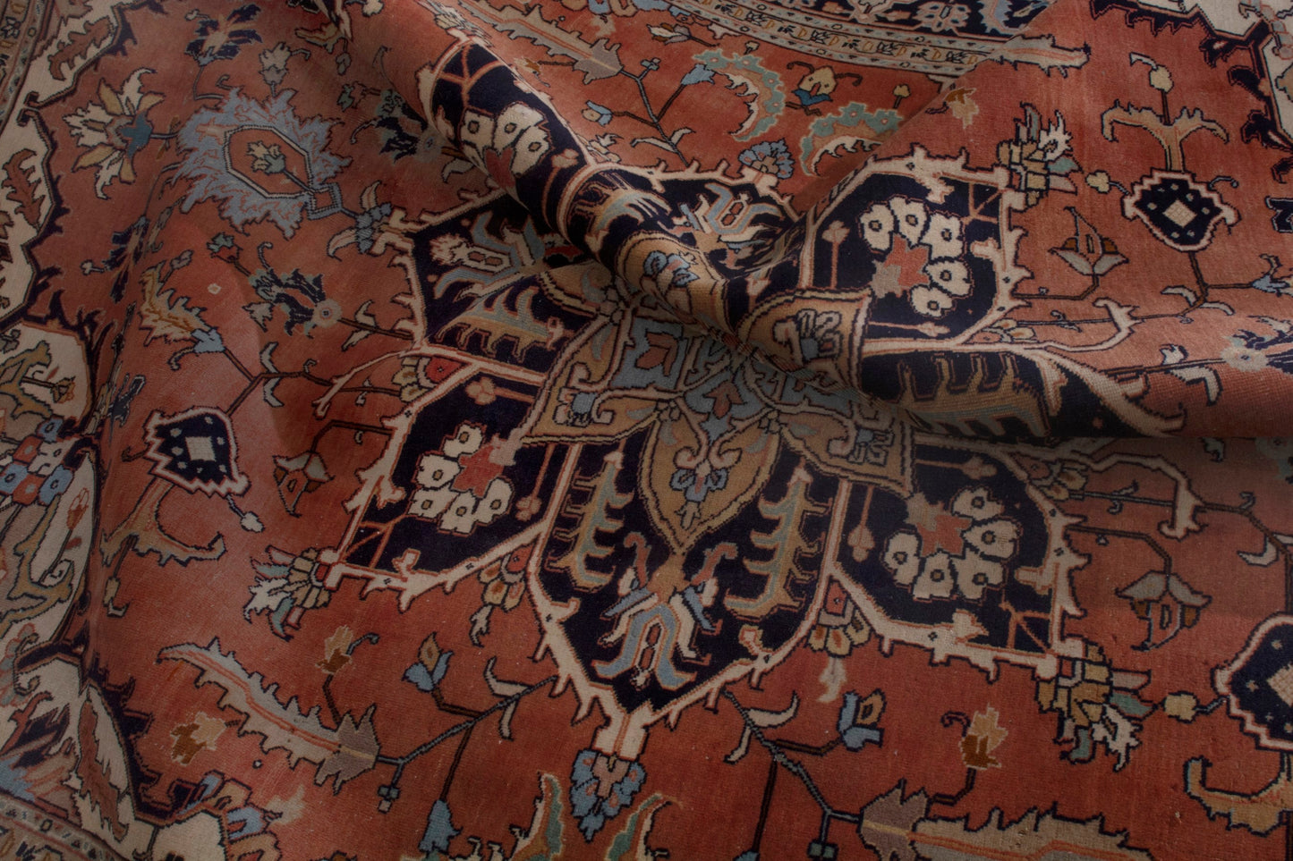 4081 - 9'2" x 11'10"