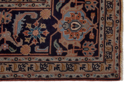 4081 - 9'2" x 11'10"