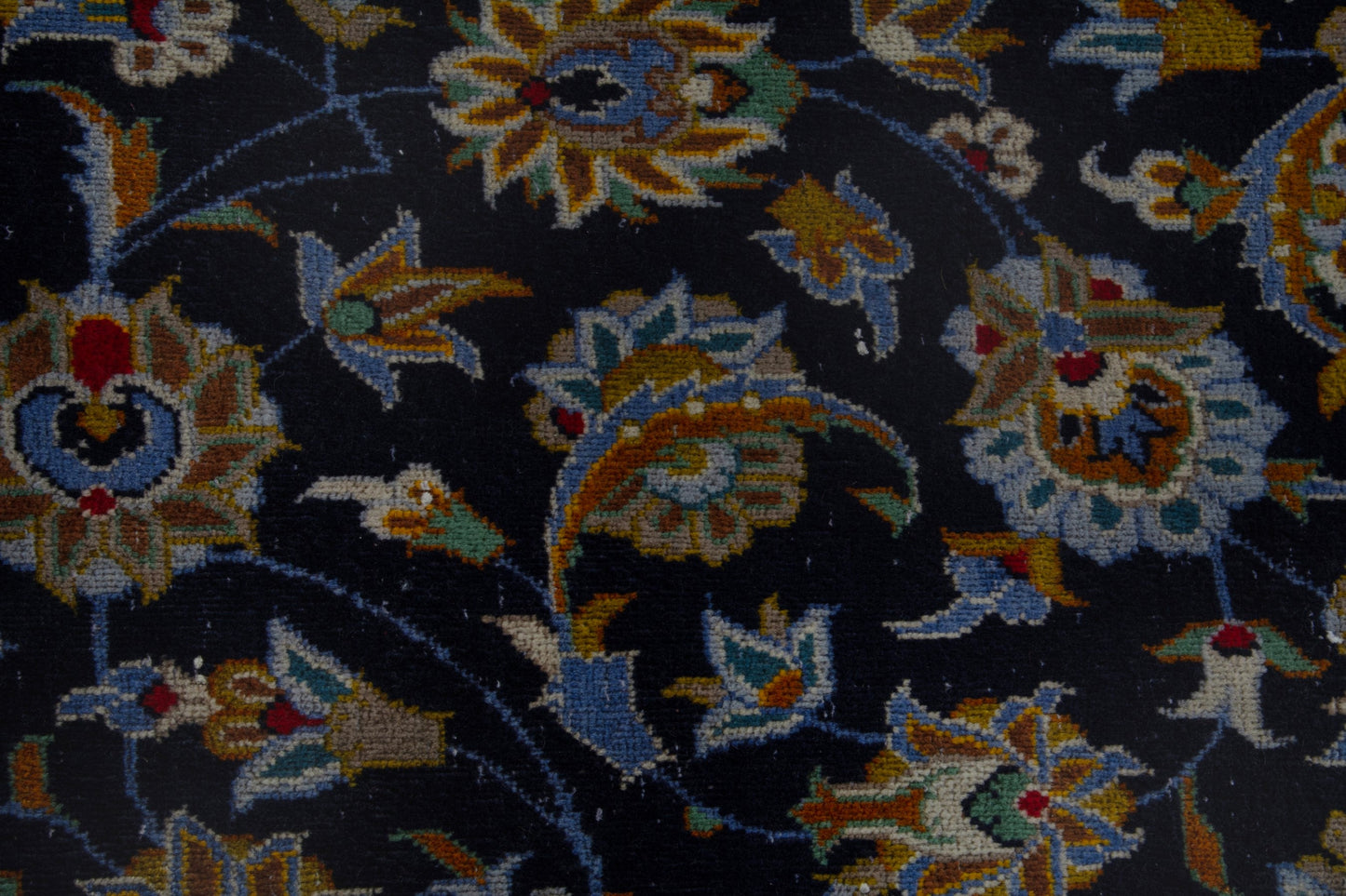 4084 - 10'2" x 16'5"