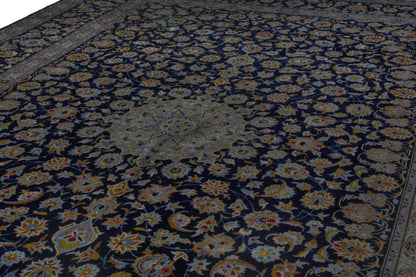 4084 - 10'2" x 16'5"