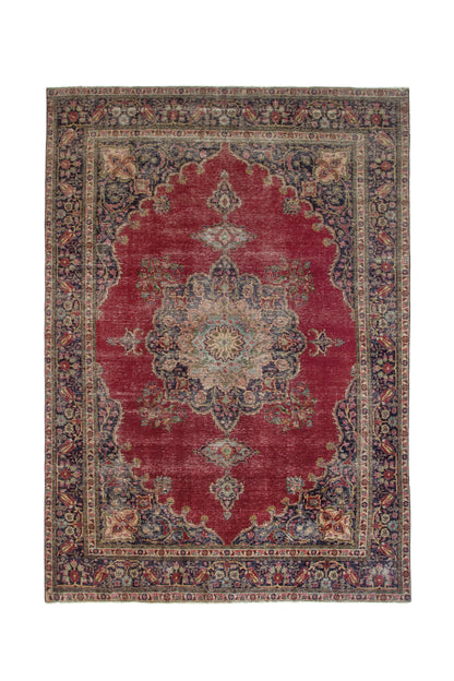 4091 - 9'2" x 12'10"