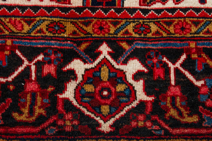 4097 - 8'10" x 13'3"