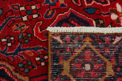 4097 - 8'10" x 13'3"