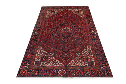 4097 - 8'10" x 13'3"