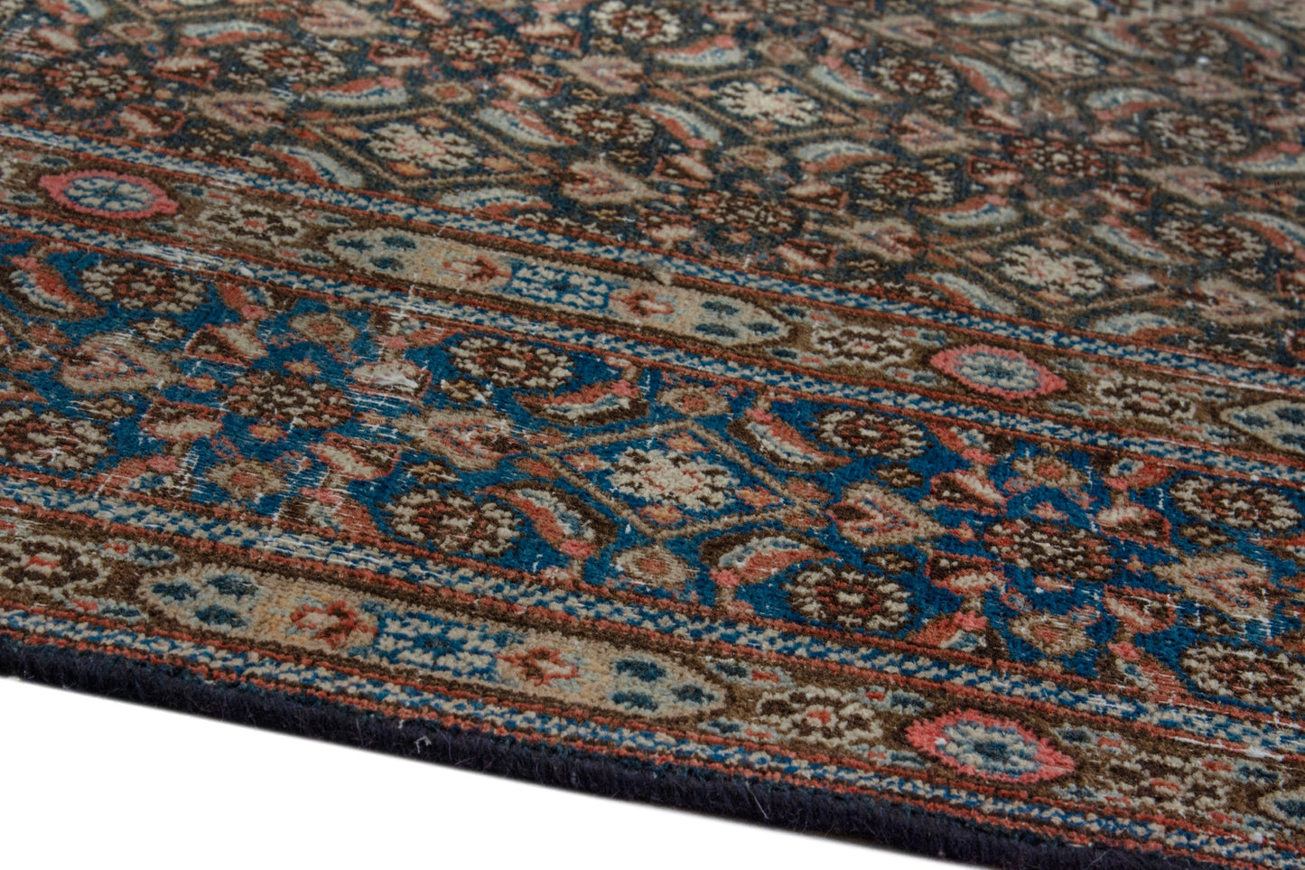 4104 - 8'10" x 12'6"