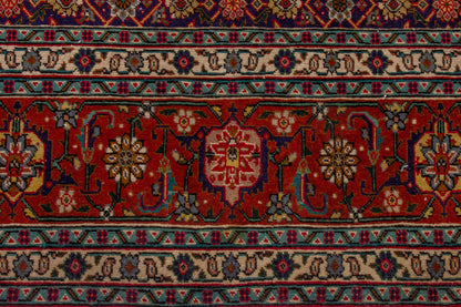 4107 - 9'4" x 12'10"