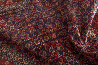 4107 - 9'4" x 12'10"