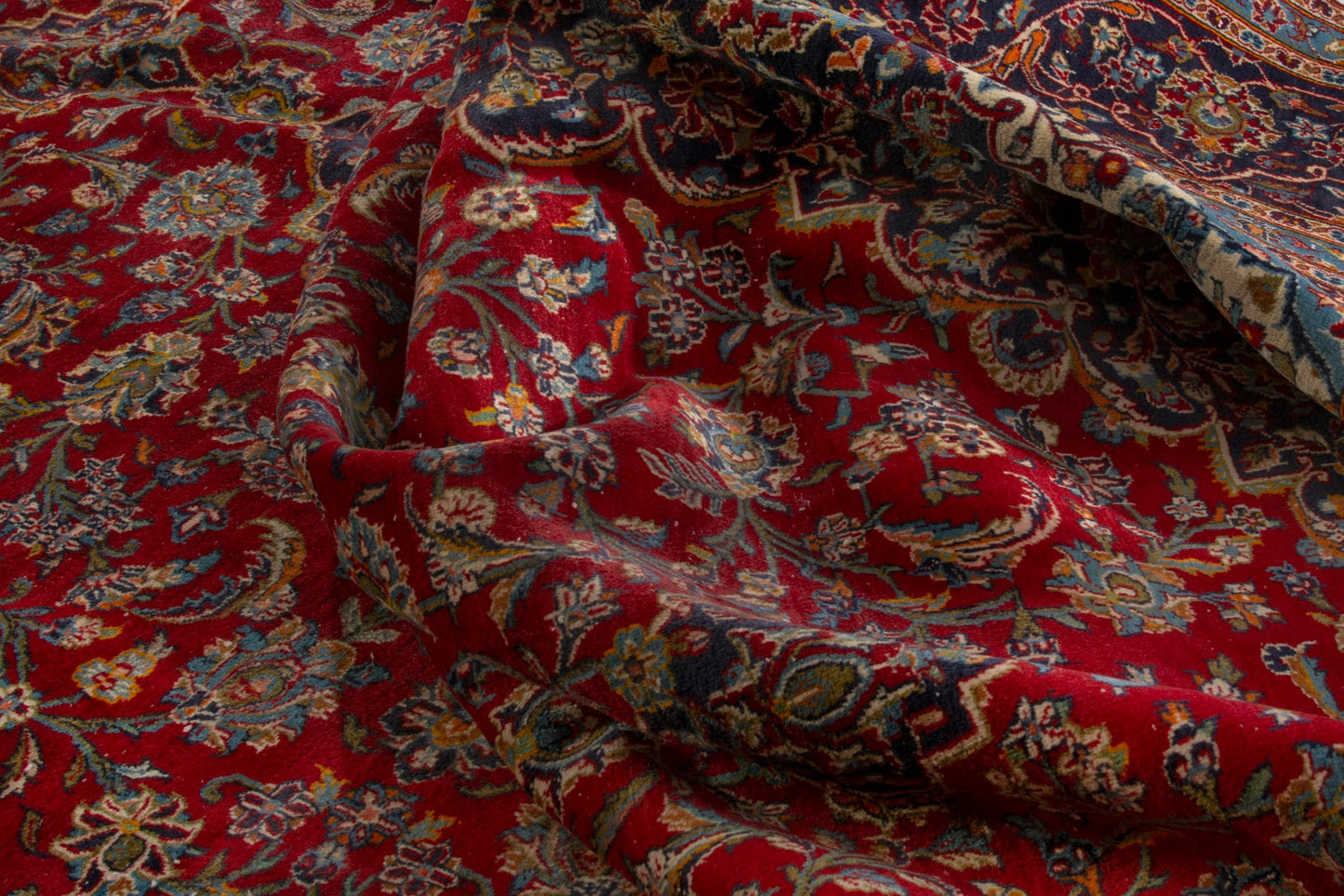 4131 - 9'10" x 14'7"