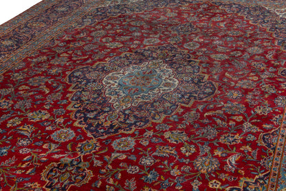 4131 - 9'10" x 14'7"