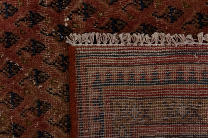 4137 - 6'7" x 10'10"