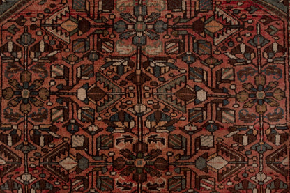 4226 - 4'11" x 10'4"