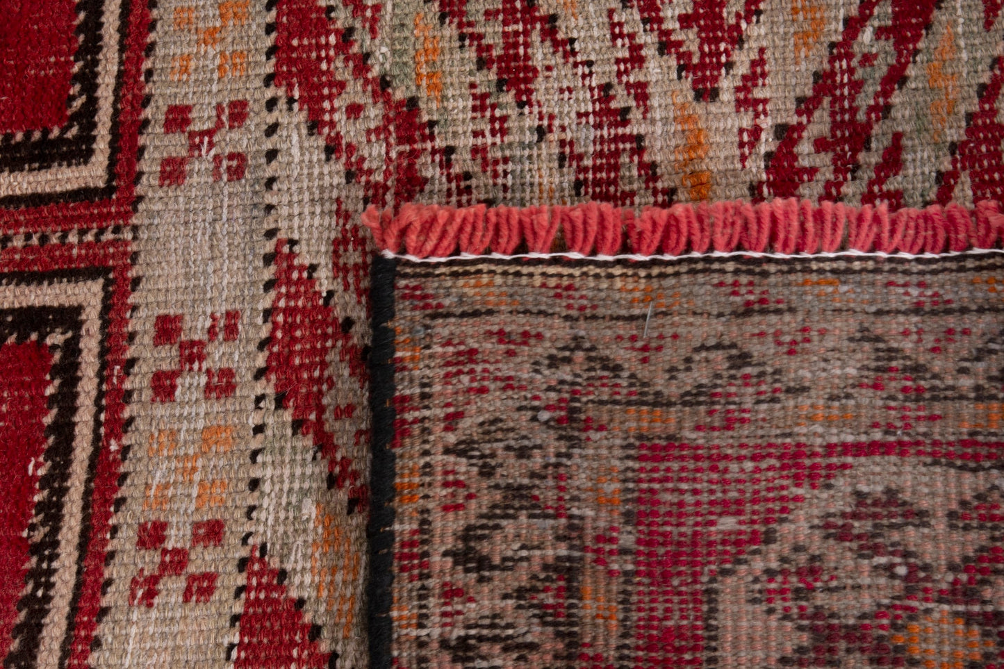 4241 - 4'10" x 10'2"