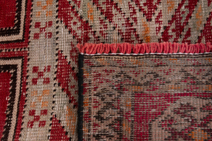 4241 - 4'10" x 10'2"