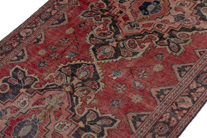 4244 - 3'11" x 10'3"