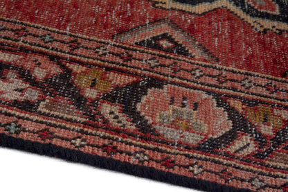 4244 - 3'11" x 10'3"