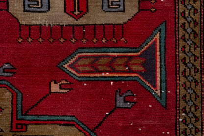 4265 - 5'3" x 10'10"