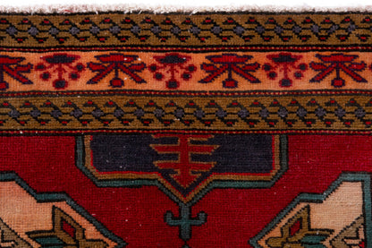 4265 - 5'3" x 10'10"