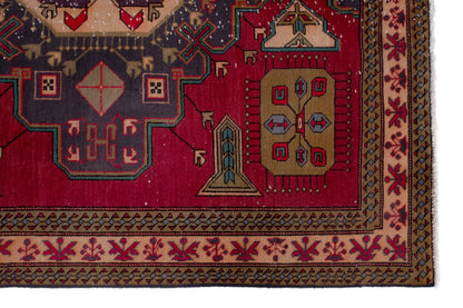 4265 - 5'3" x 10'10"