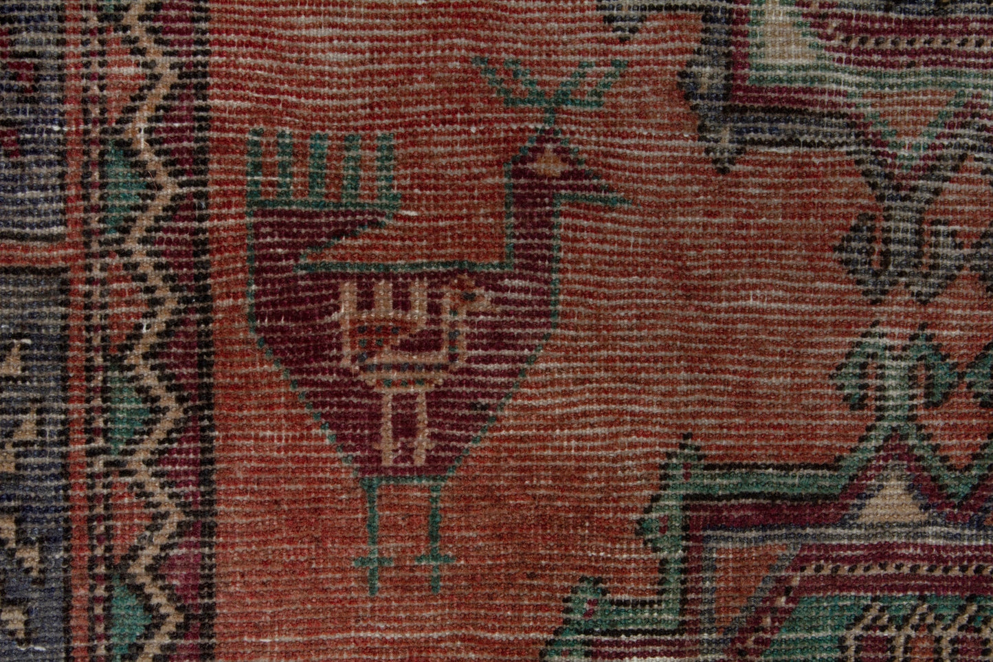 4272 - 5'11" x 10'11"