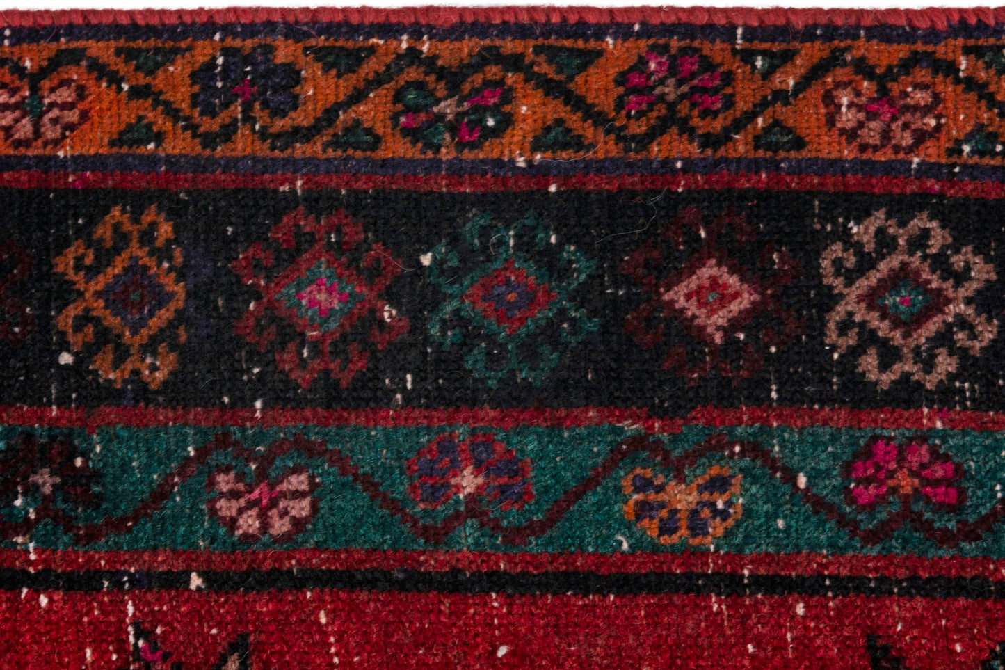 4291 - 4'11" x 7'10"