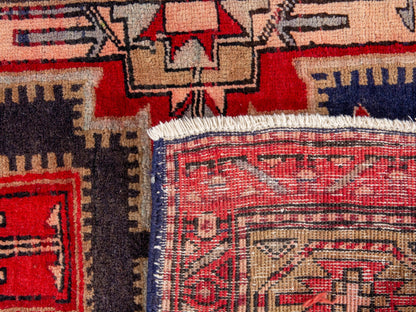 4302 - 3'9" x 10'10"