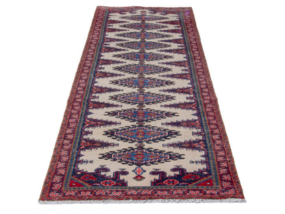 4304 - 2'7" x 10'11"