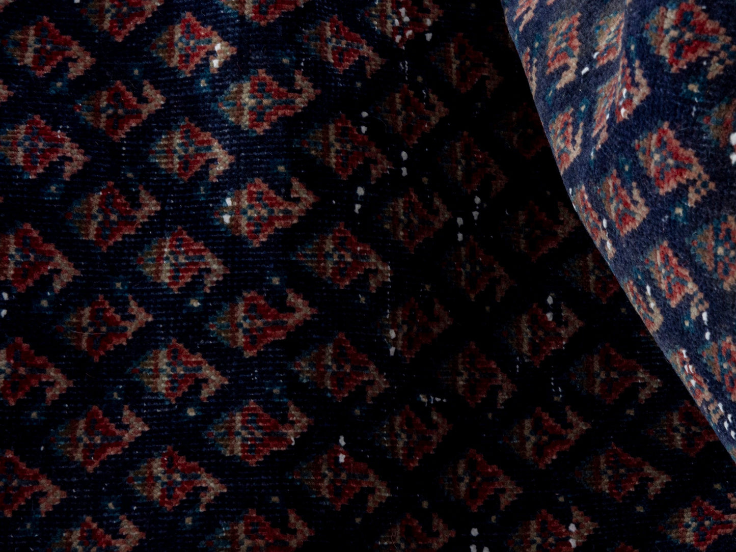 4328 - 1'10" x 7'11"