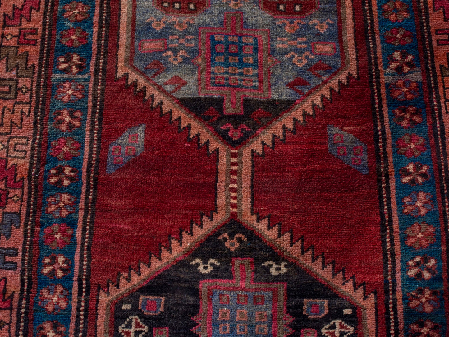 4345 - 3'10" x 10'8"