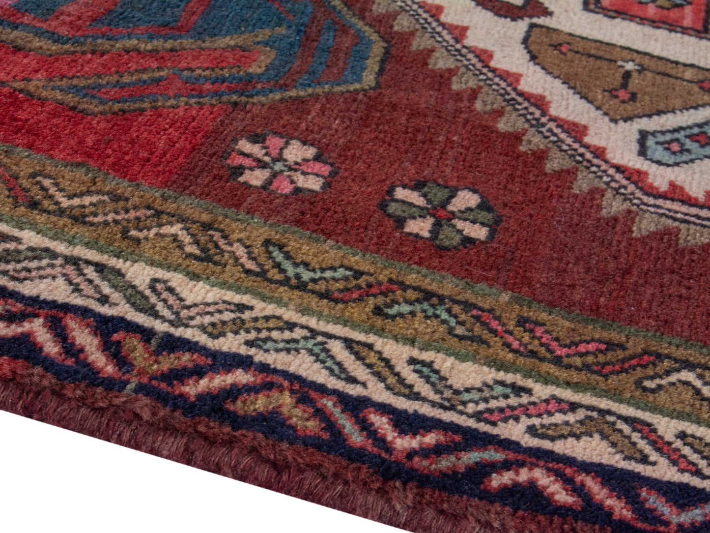 4347 - 3'6" x 11'10"