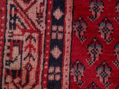 4377 - 2'11" x 9'10"