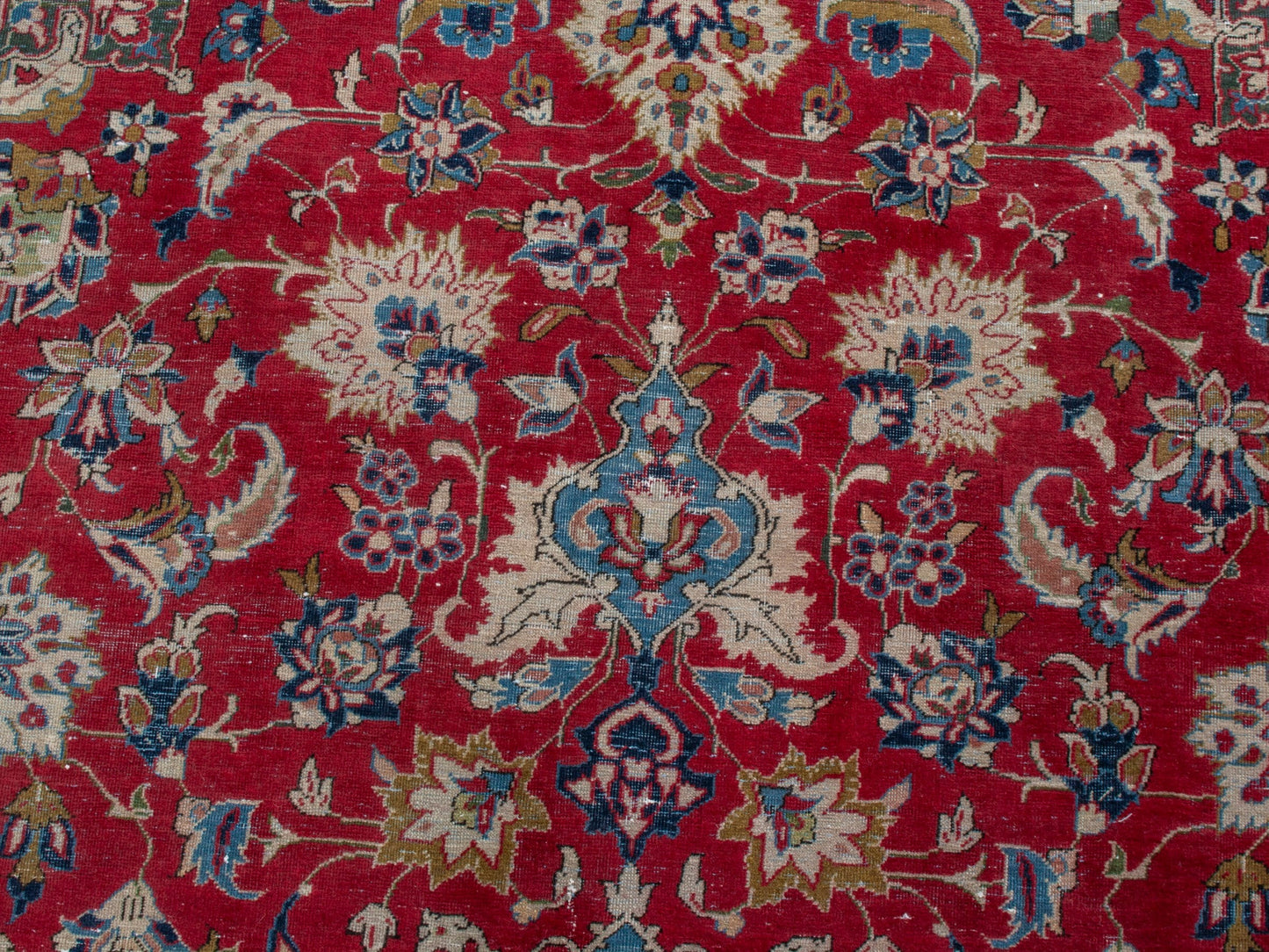 4382 - 8'4" x 11'10"