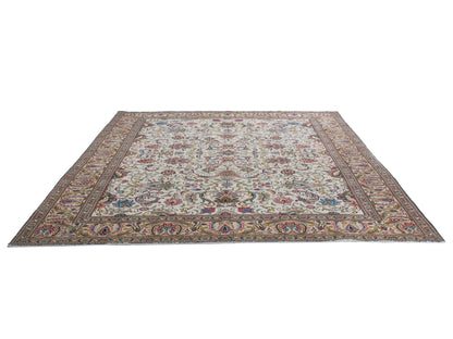 4383 - 9'8" x 12'10"