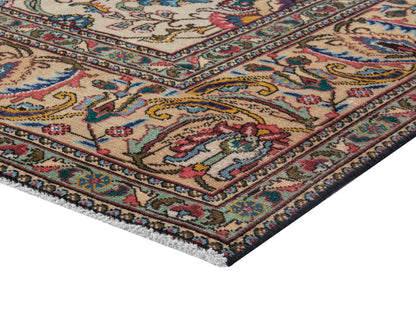 4383 - 9'8" x 12'10"