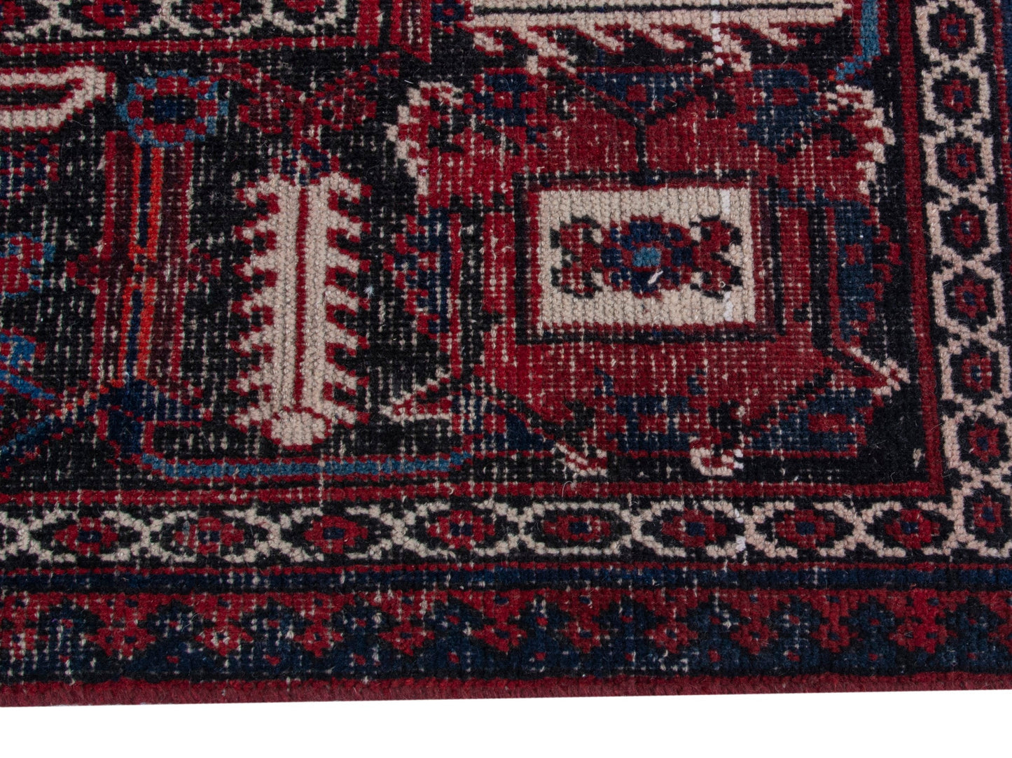 4384 - 9'10" x 13'1"