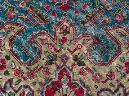 4386 - 7'10" x 11'2"