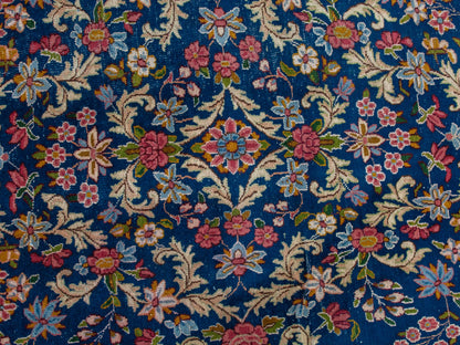 4389 - 9'11" x 13'7"