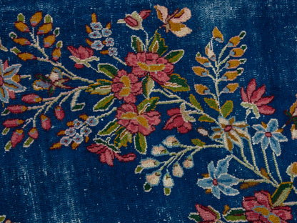 4389 - 9'11" x 13'7"