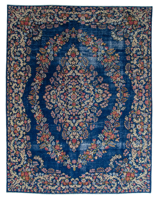 4389 - 9'11" x 13'7"