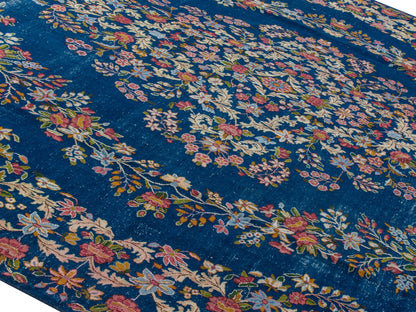 4389 - 9'11" x 13'7"