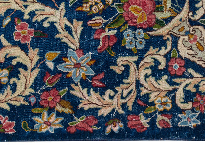 4389 - 9'11" x 13'7"